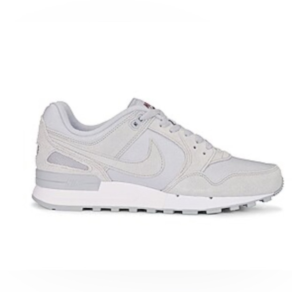 Men’s Air Pegasus '89 Sneaker in Wolf Grey, Team Red, & White, NIKE, Size 9